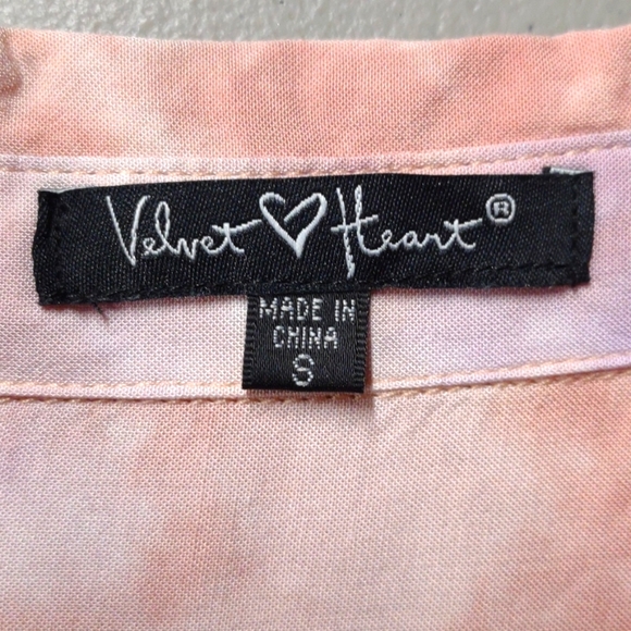Velvet Heart Small pink & purple tie dye long sleeve button down blouse - Picture 7 of 10